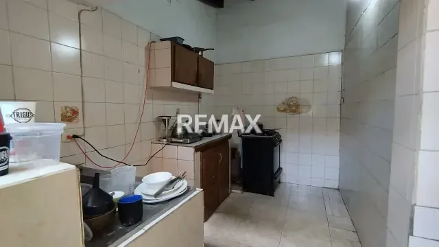 Casa en plena Avenida Briceño Mendez a 2 cuadras de la Cedeño - 6