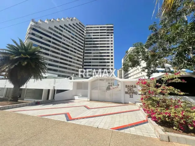 EN VENTA APARTAMENTO EN RESD. BAHÍA DEL MORRO, EN FRENTE A LA AV. BOLÍVAR - ISLA DE MARGARITA - 2