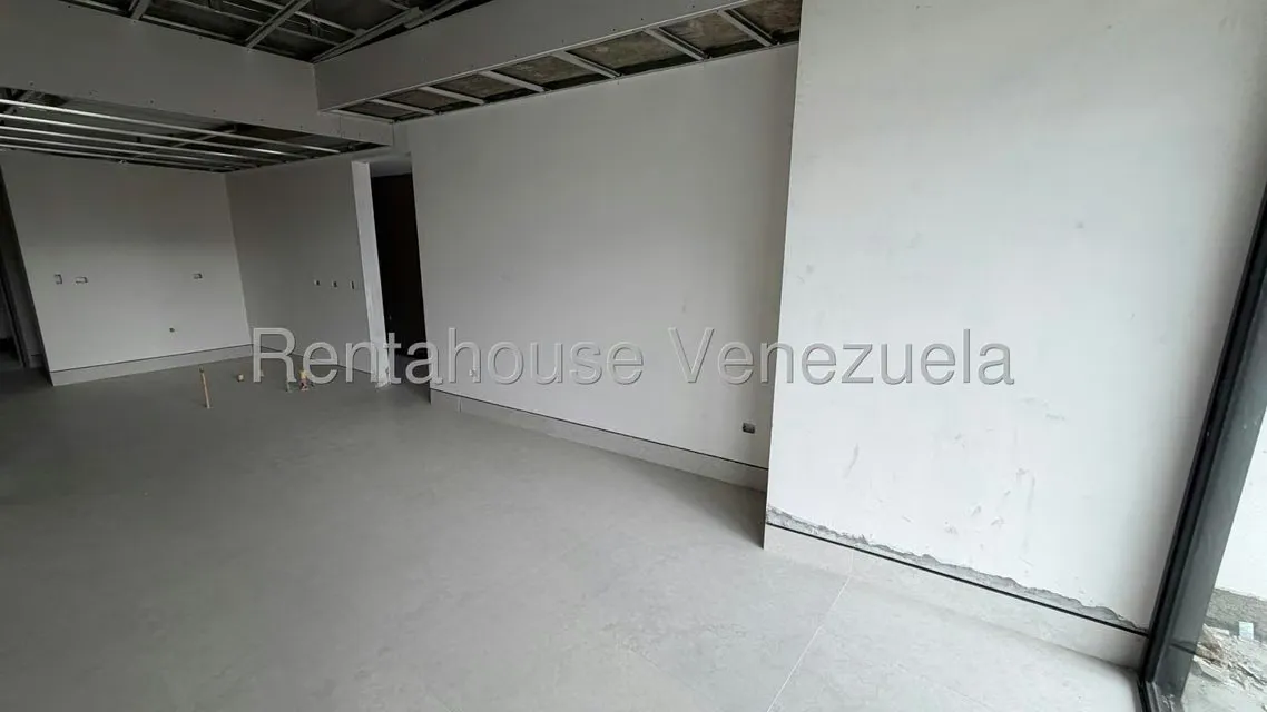 Apartamento (1 Nivel) en Venta en Las Mercedes, Distrito Metropolitano - 3