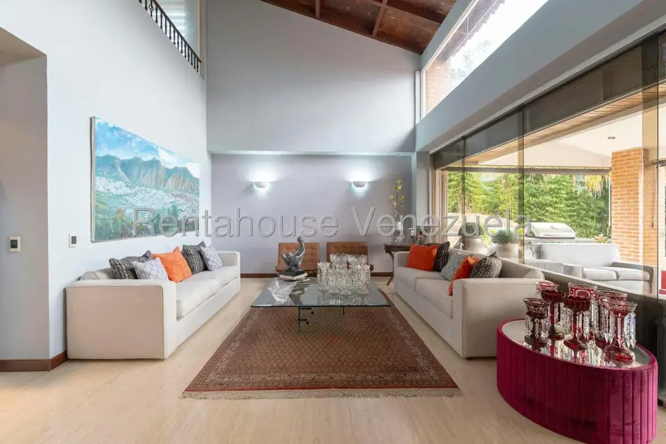 Casa (Duplex) en Venta en Alto Hatillo, Distrito Metropolitano - 11