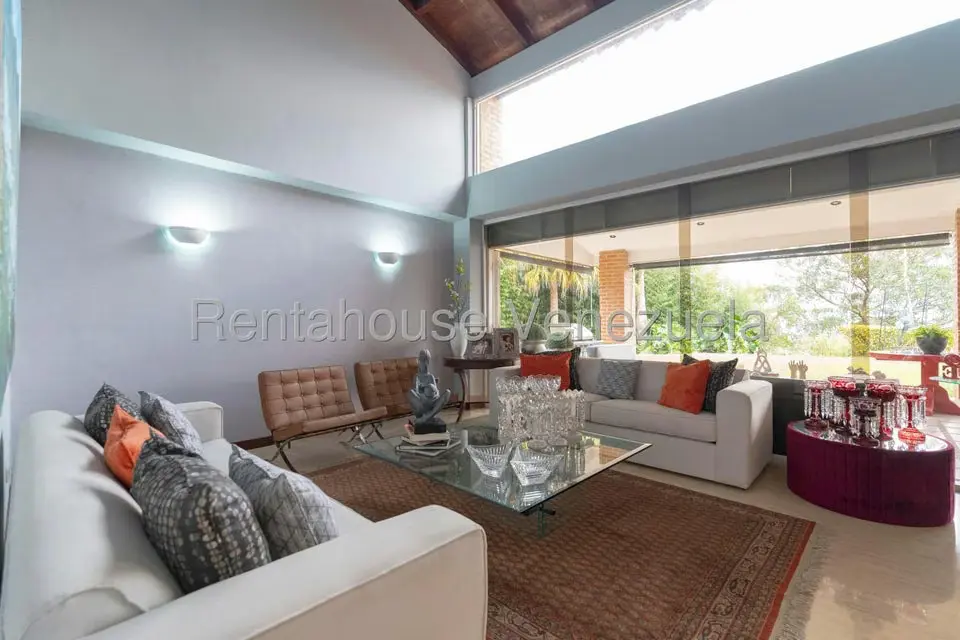 Casa (Duplex) en Venta en Alto Hatillo, Distrito Metropolitano - 13