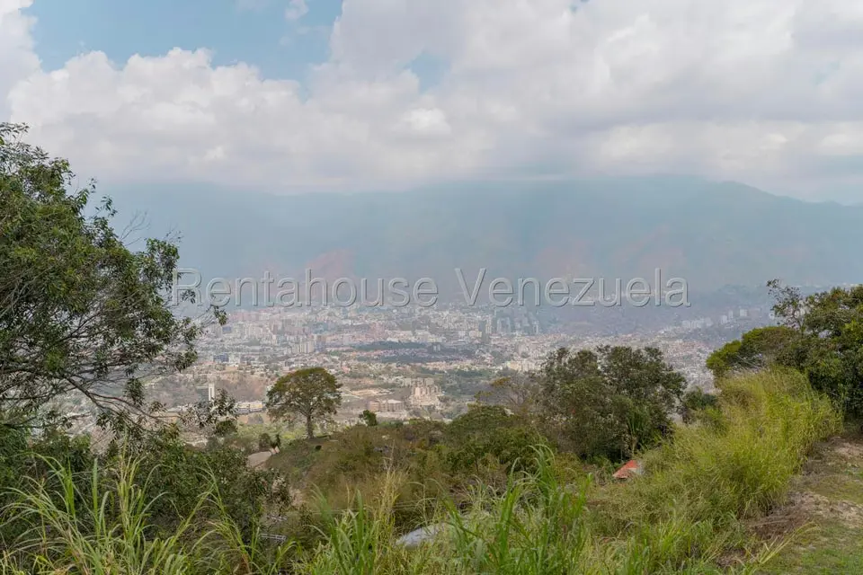 Casa (Duplex) en Venta en Alto Hatillo, Distrito Metropolitano - 27