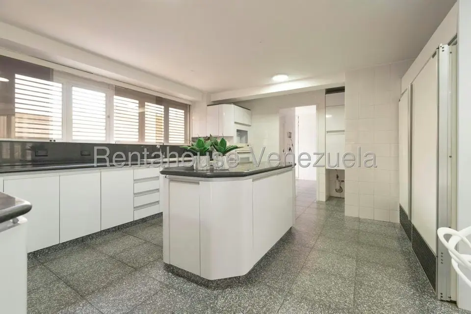 Casa (Duplex) en Venta en Alto Hatillo, Distrito Metropolitano - 32