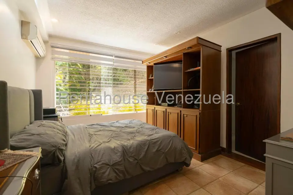 Casa (Duplex) en Venta en Alto Hatillo, Distrito Metropolitano - 47