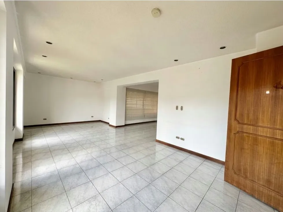 VENDO TOWNHOUSE EN LOMAS DE LA TRINIDAD 300 M2 - 5