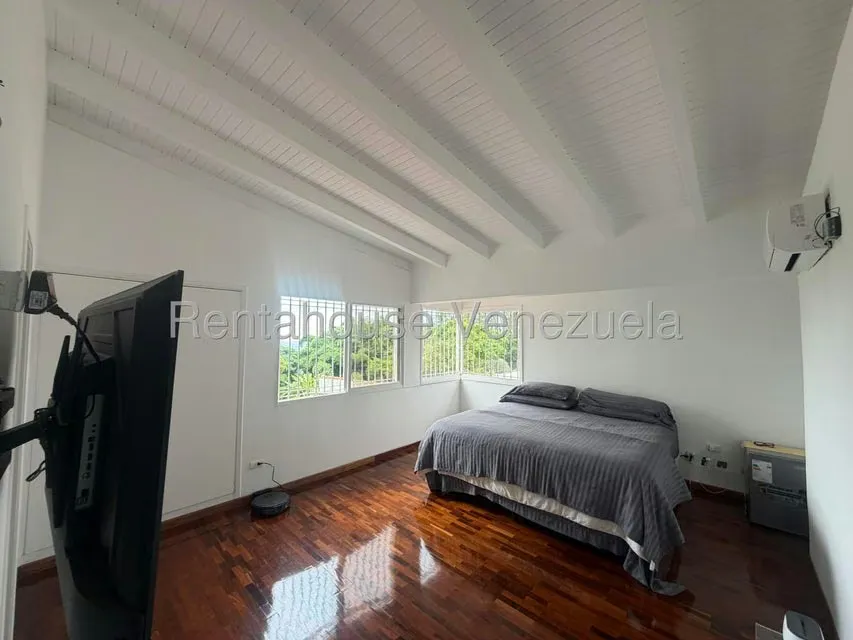 Casa (Multipes Niveles) en Venta en Alto Hatillo, Distrito Metropolitano - 18