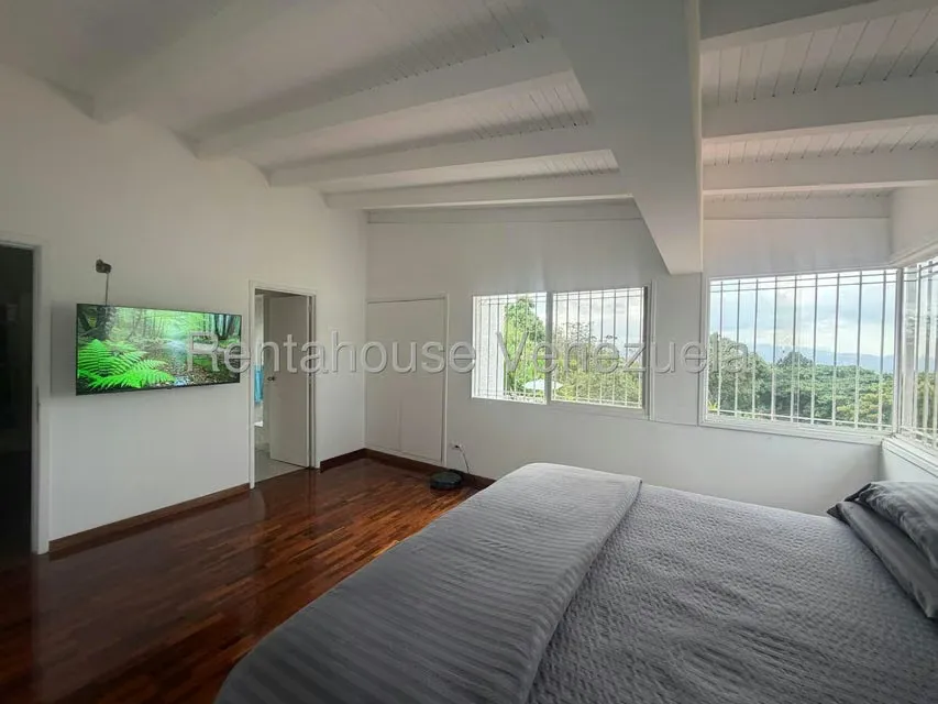 Casa (Multipes Niveles) en Venta en Alto Hatillo, Distrito Metropolitano - 19