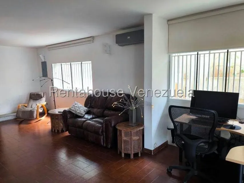 Casa (Multipes Niveles) en Venta en Alto Hatillo, Distrito Metropolitano - 26