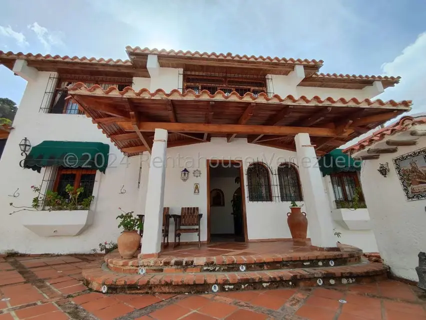 Casa (1 Nivel) en Venta en Macaracuay, Distrito Metropolitano - 2