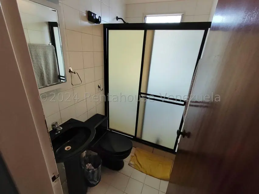 Casa (1 Nivel) en Venta en Macaracuay, Distrito Metropolitano - 37