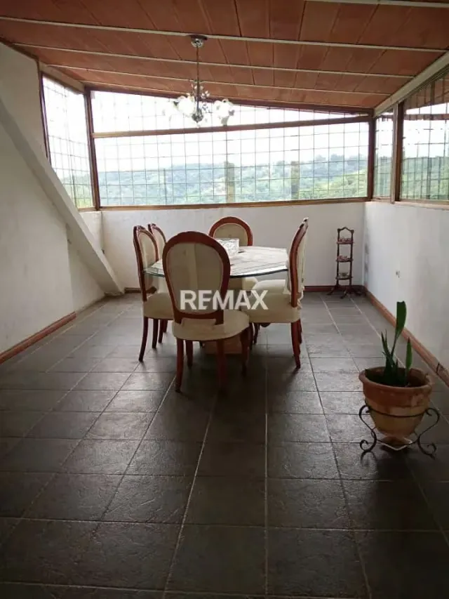 Venta de casa los Anaucos Country Club - 6
