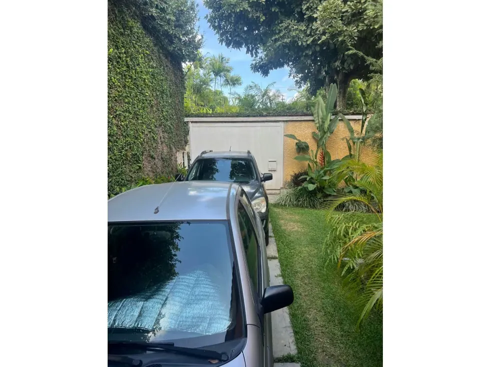¡Casa en Venta en Alta Florida! 500m² terreno, 400m² construcción, 4 h - 20