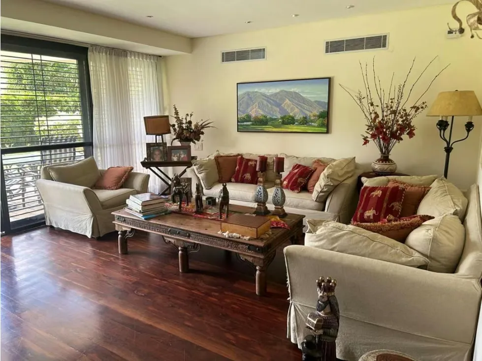 Se vende Apto PB 400m² 4h+s/ 5b+s/ 4p Colinas de Valle Arriba - 14