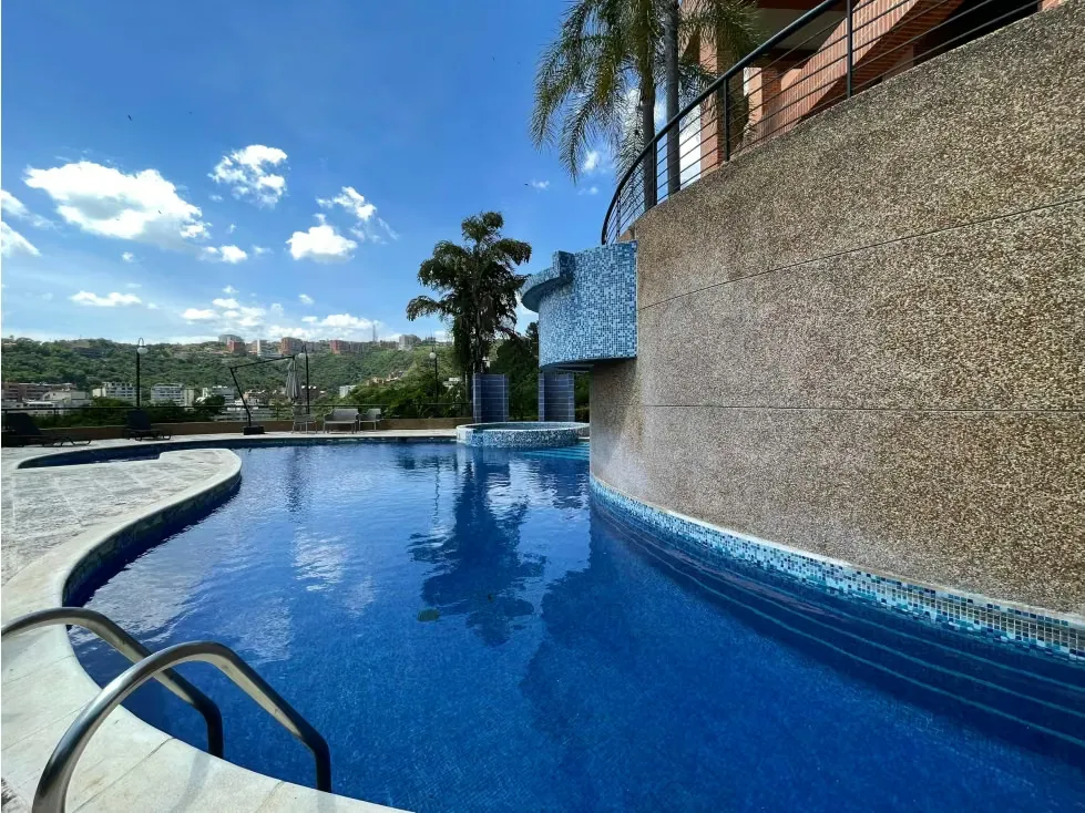 Se vende Apto PB 400m² 4h+s/ 5b+s/ 4p Colinas de Valle Arriba - 3