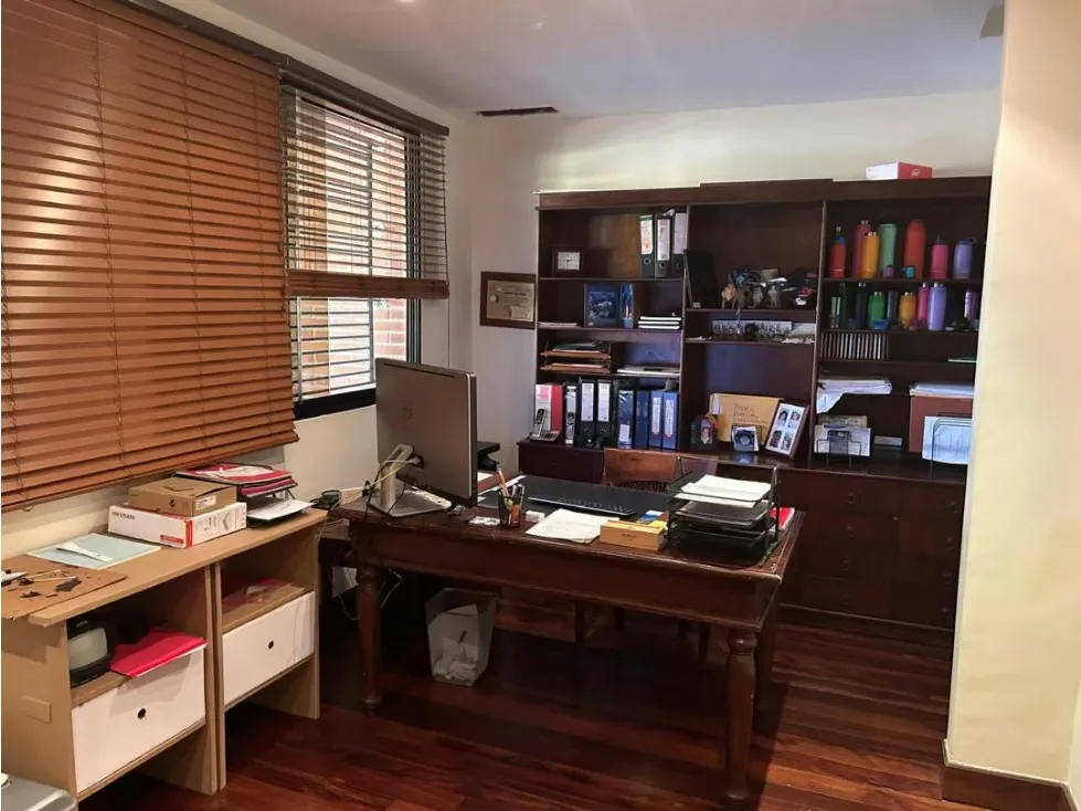 Se vende Apto PB 400m² 4h+s/ 5b+s/ 4p Colinas de Valle Arriba - 25