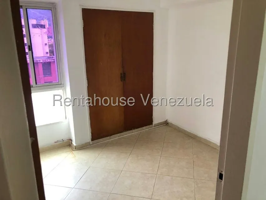 Apartamento (1 Nivel) en Venta en Valles de Camoruco, Carabobo - 14