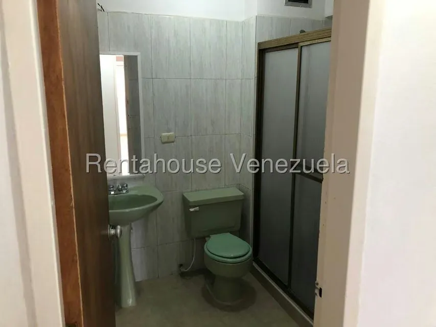 Apartamento (1 Nivel) en Venta en Valles de Camoruco, Carabobo - 10