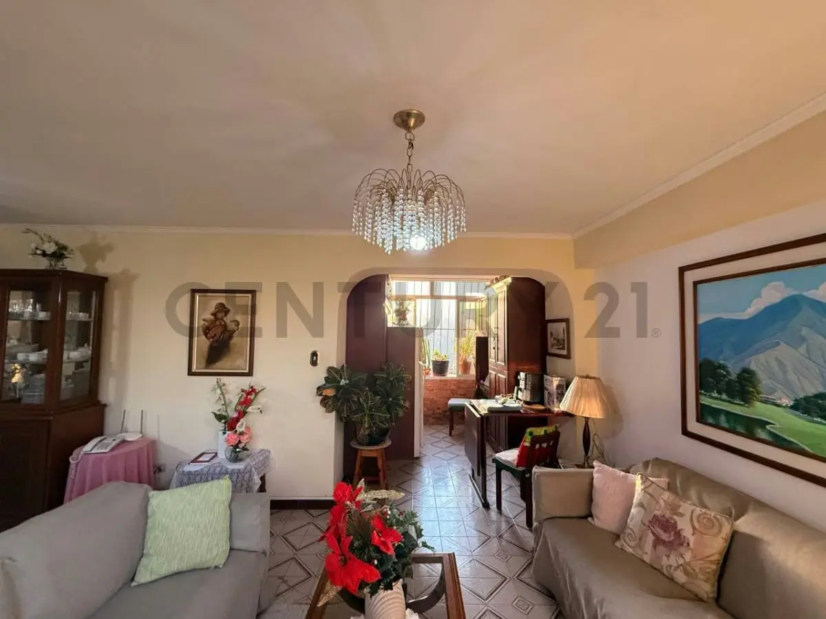 Apartamento Res Mont Blanc amoblado Av Perimetral San Antonio