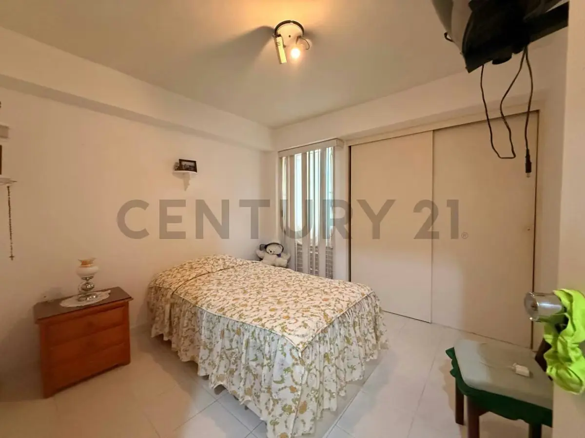 Apartamento Res Mont Blanc amoblado Av Perimetral San Antonio - 8