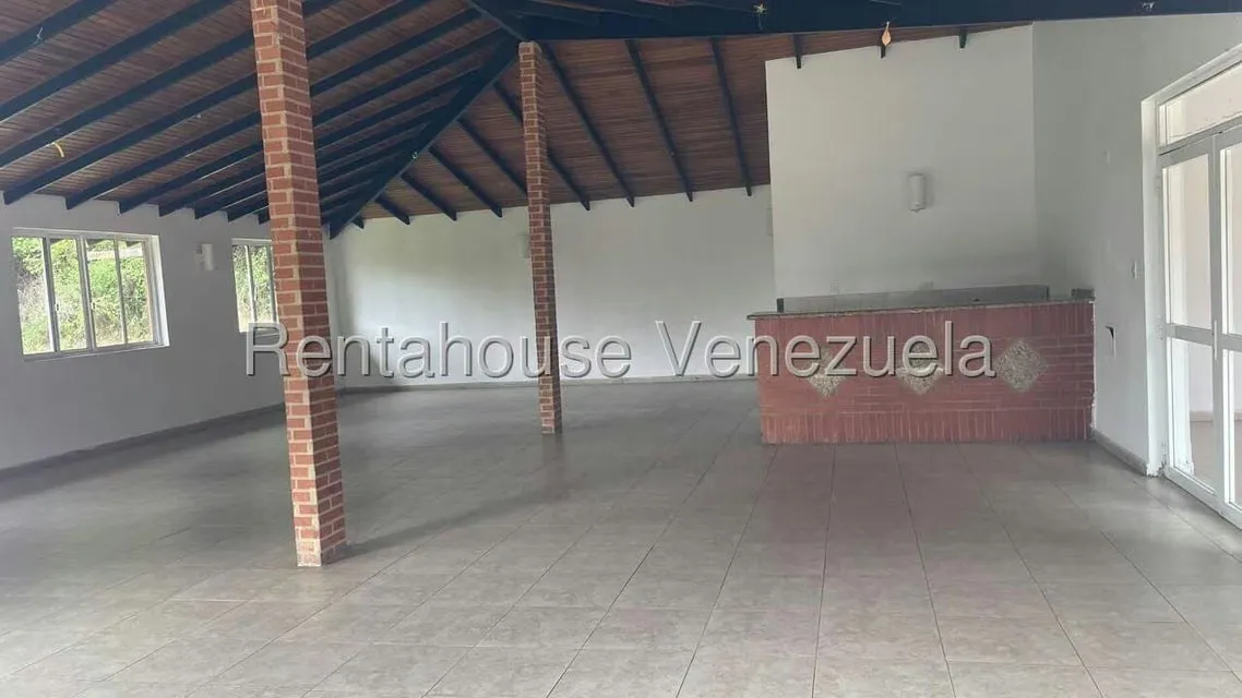 Apartamento (1 Nivel) en Venta en Colinas de La Tahona, Distrito Metropolitano - 31