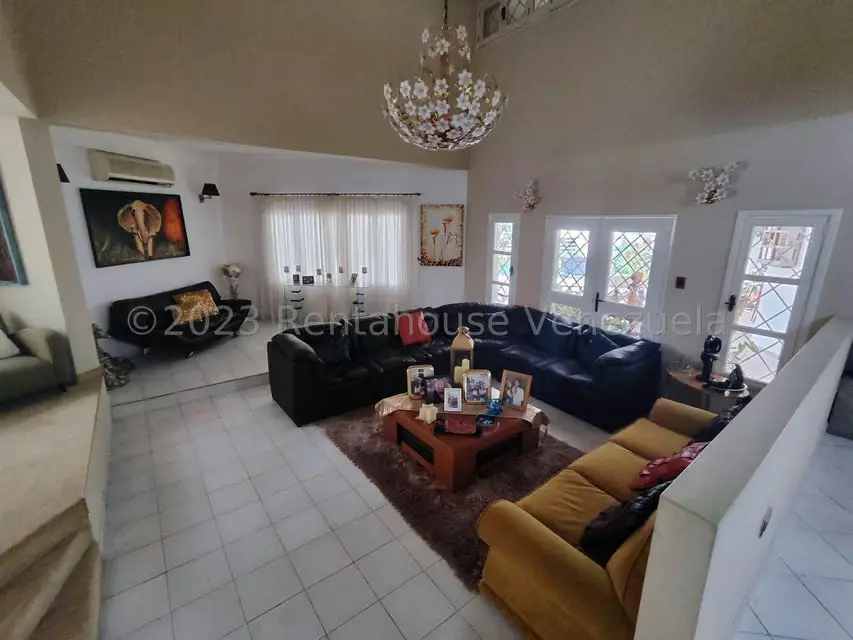 Casa (Multipes Niveles) en Venta en El Castaño (Zona Privada), Aragua - 12