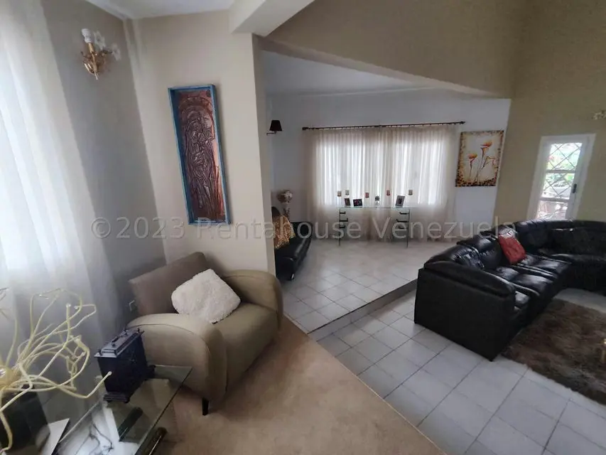 Casa (Multipes Niveles) en Venta en El Castaño (Zona Privada), Aragua - 17