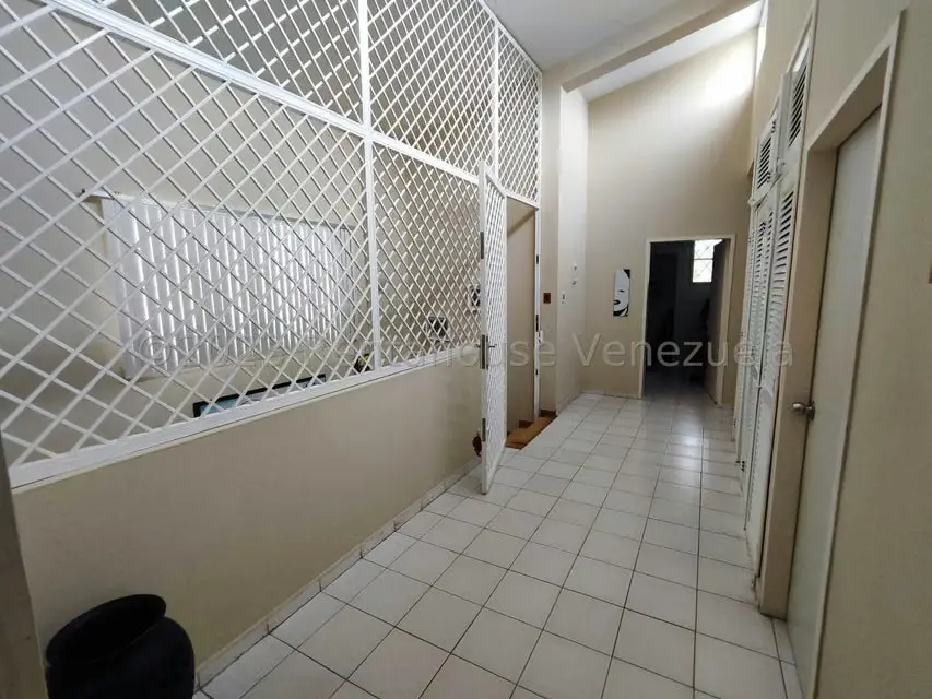 Casa (Multipes Niveles) en Venta en El Castaño (Zona Privada), Aragua - 51