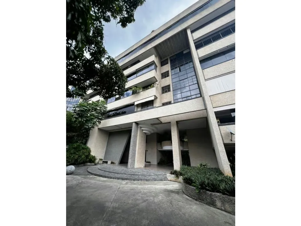 APARTAMENTO - LOS CHORROS - 300 Mts2