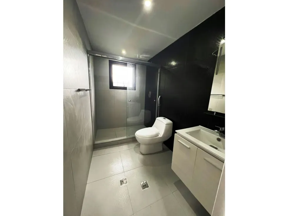 APARTAMENTO - LOS CHORROS - 300 Mts2 - 11
