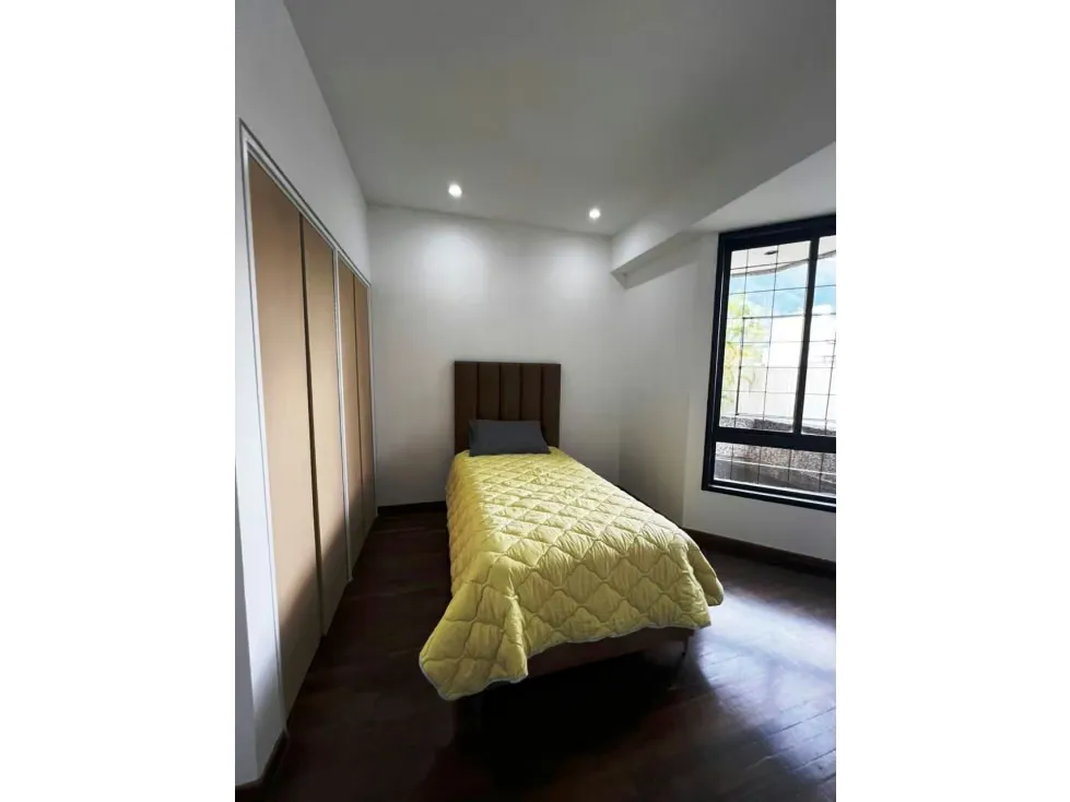 APARTAMENTO - LOS CHORROS - 300 Mts2 - 15