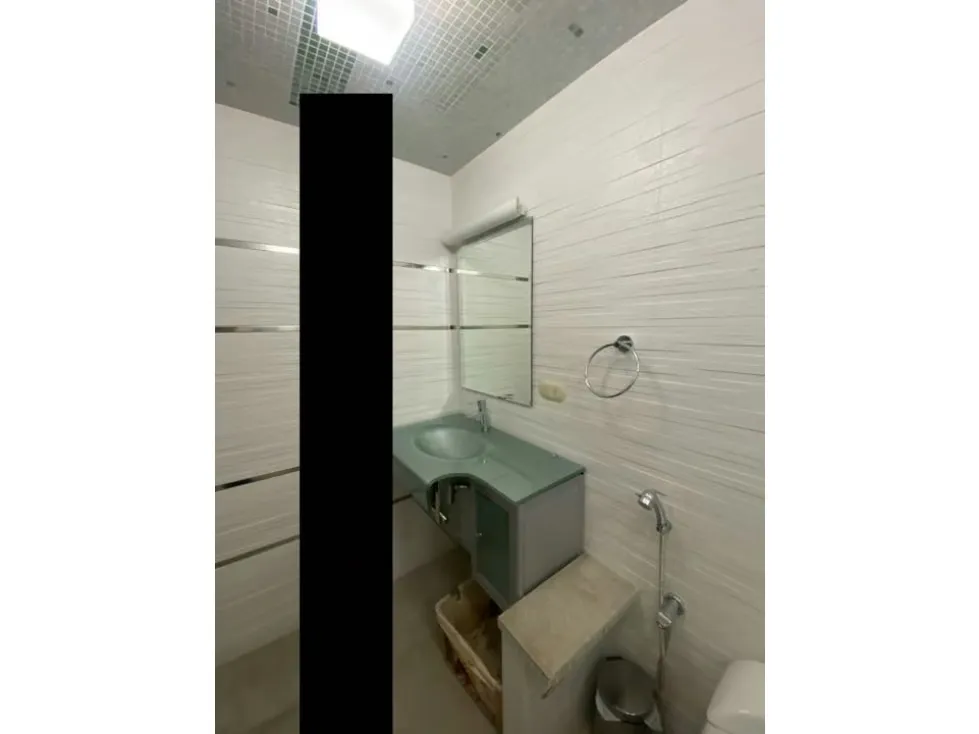 Se vende casa 680m2 4h+2s/7b/10p Cerro Verde 4377 - 12