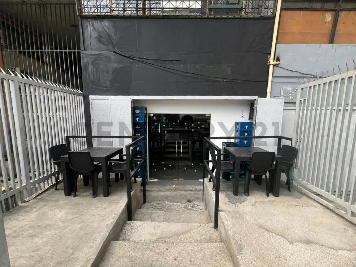 Fondo de comercio licoreria y bodegon en Caracas Centro