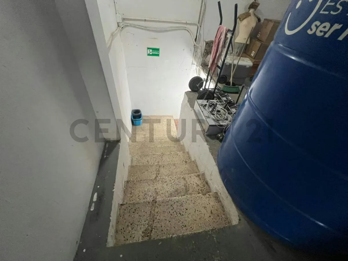 Fondo de comercio licoreria y bodegon en Caracas Centro - 5