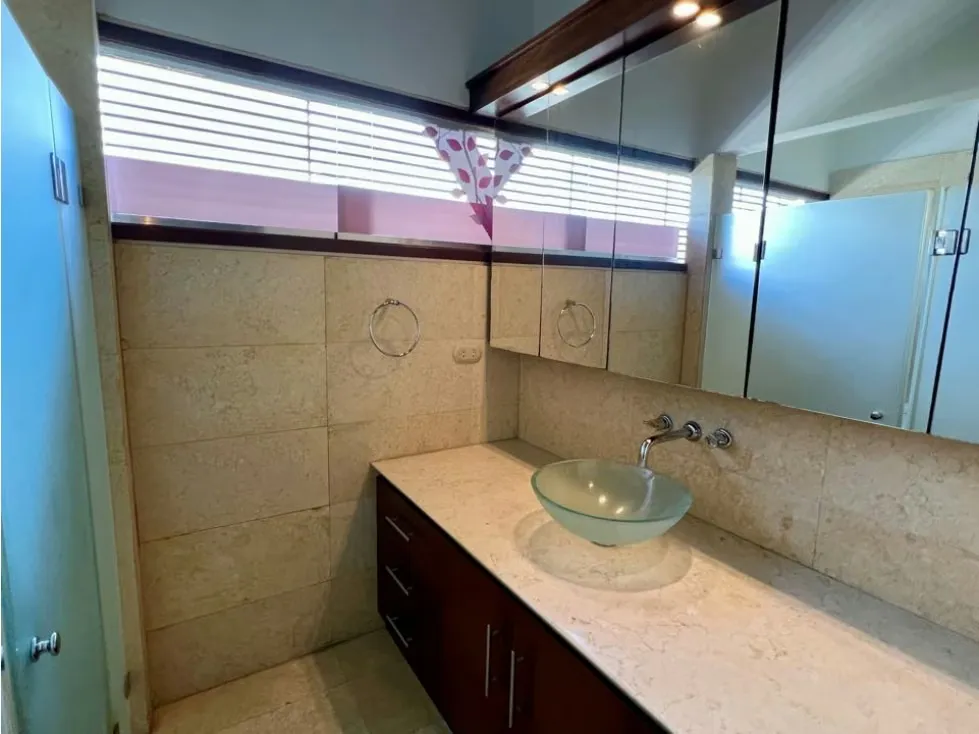 En Venta Casa en Cerro Verde, Baruta - Caracas - 39