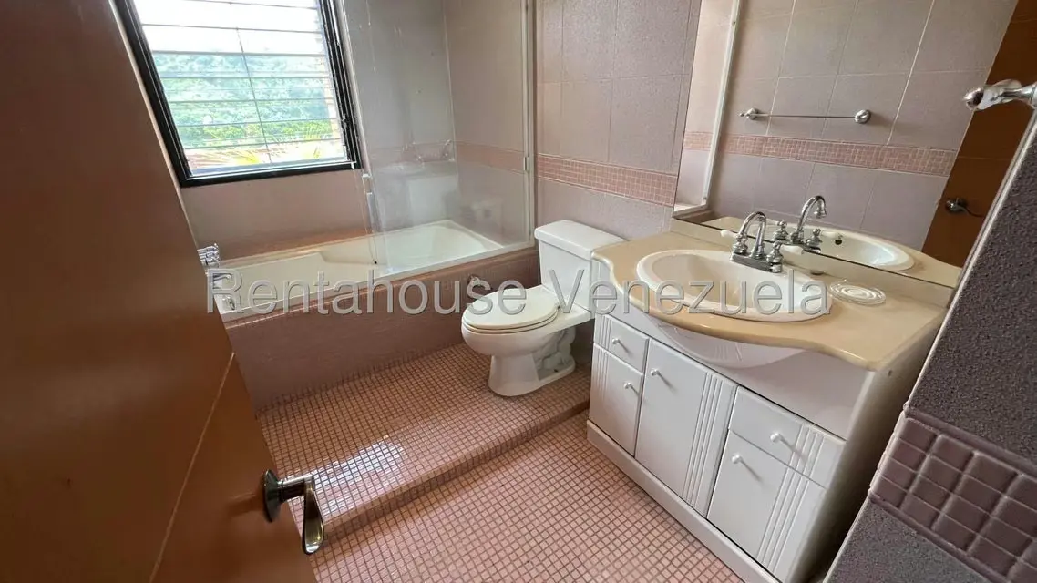 Apartamento (1 Nivel) en Venta en Los Samanes, Distrito Metropolitano - 52