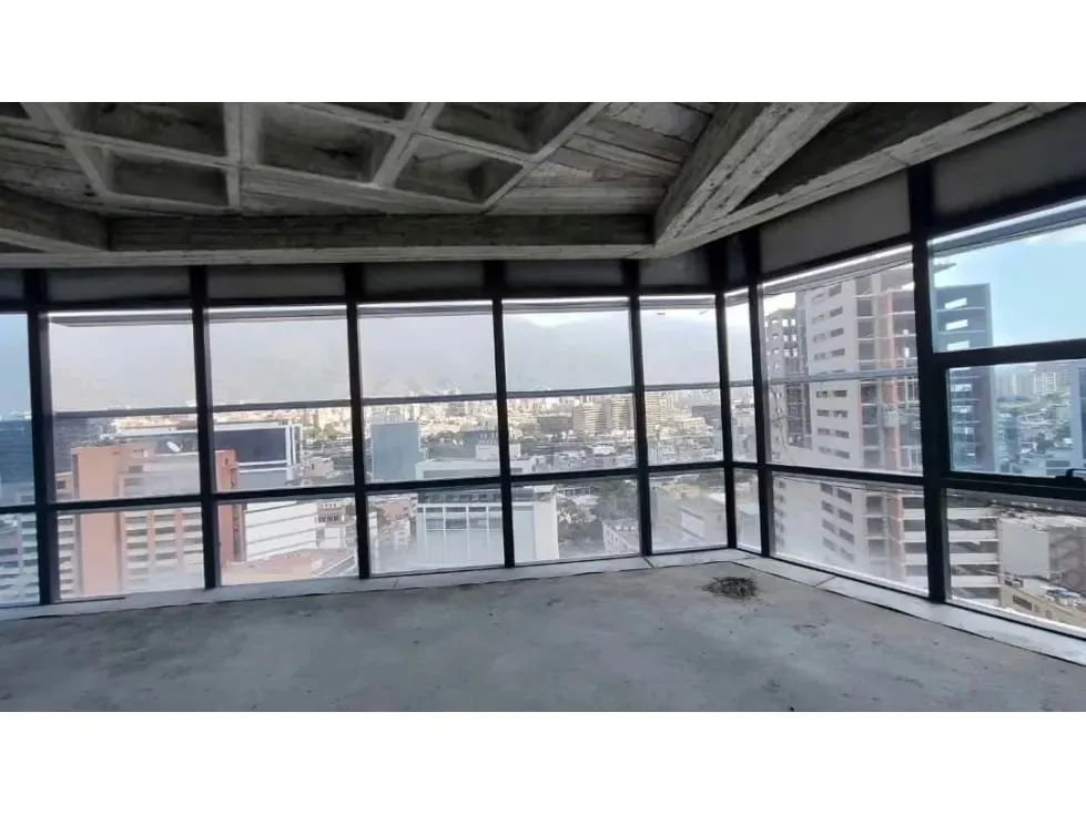 Oficina en Alquiler en Obra Gris de 204 Mts Torre Guayana - 12