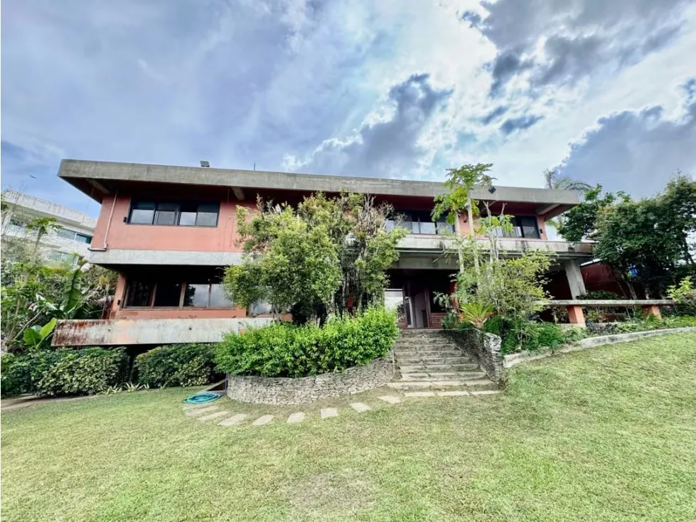 Se vende casa 850m2 5h+2s/7b/12p Alto Hatillo