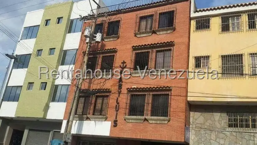 Comercial (Oficina) en Alquiler en Zona Colonial, Carabobo
