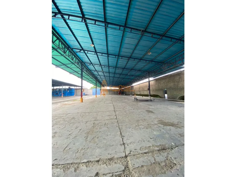 Venta de galpón via el paito - 2