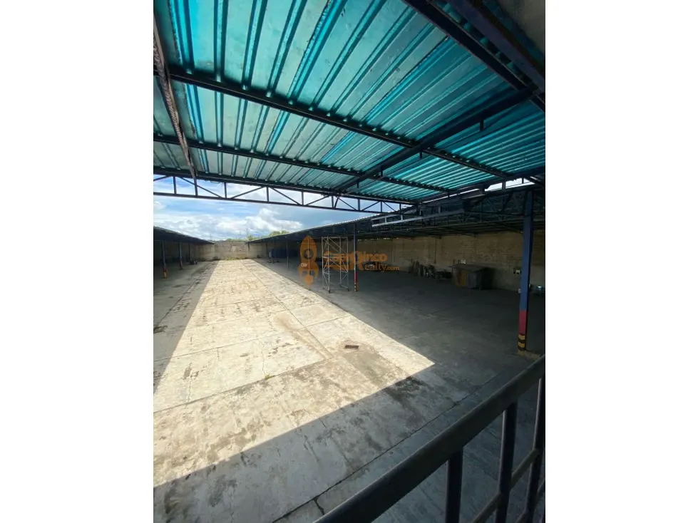Venta de galpón via el paito - 6