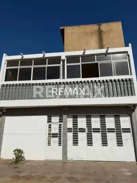 CASA COMERCIAL EN VENTA CIUDADELA FARIA