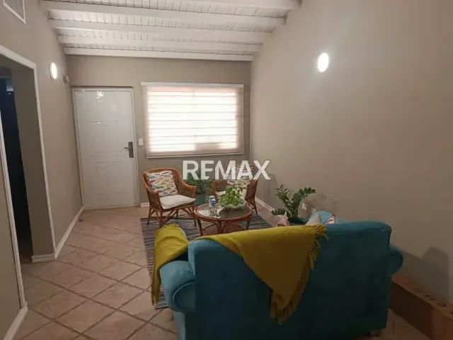 MODERNA Y ACOGEDORA CASA EN LAS MARITES - 3