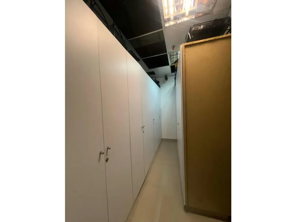 Se Alquila Oficina 316m² Las Mercedes - 11