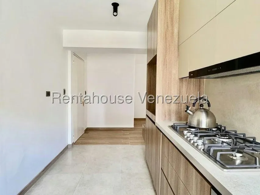 Apartamento (1 Nivel) en Venta en El Cigarral, Distrito Metropolitano - 10