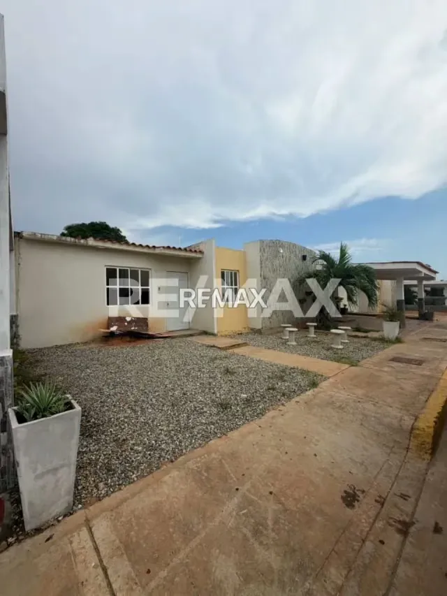 casa en Gris Villa Anauco - 2