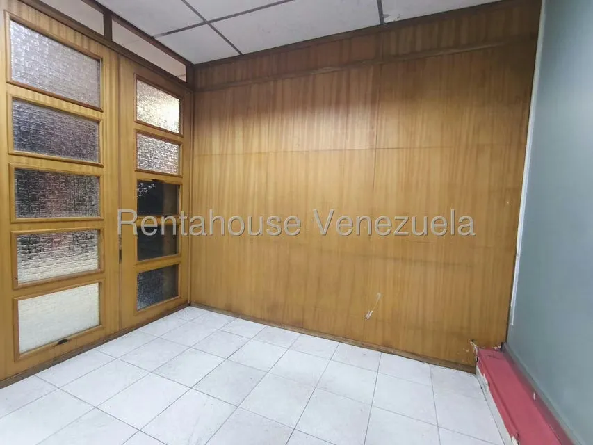 Oficina en Alquiler en Zona Industrial, Carabobo - 6