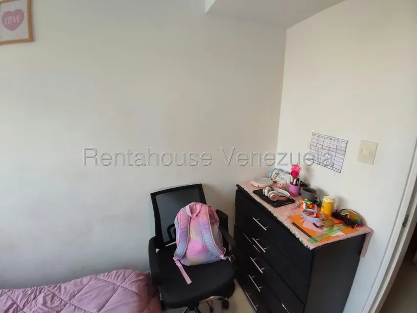 Apartamento (1 Nivel) en Alquiler en Agua Blanca, Carabobo - 17
