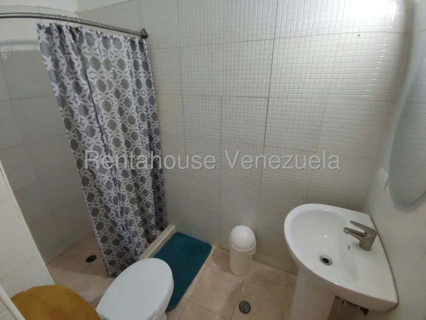 Apartamento (1 Nivel) en Alquiler en Agua Blanca, Carabobo - 18
