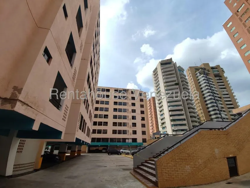Apartamento (1 Nivel) en Alquiler en Agua Blanca, Carabobo - 32