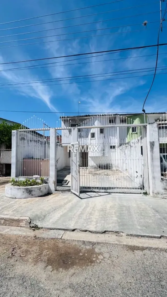 Townhouse en venta – Urb. La Orquídea la Morita